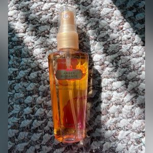 Victoria’s Secret Amber Romance Mist 2 fl oz